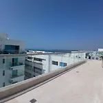 Lujoso Penthouse Duplex 403m2 con Terraza Privada y vista al mar