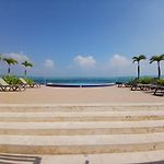 Lujoso Penthouse Duplex 403m2 con Terraza Privada y vista al mar