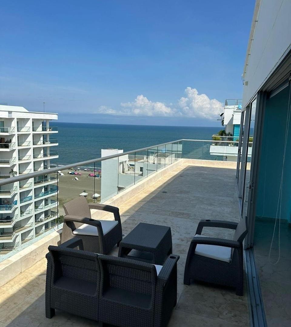 Apartamento Lujoso Penthouse Duplex 403m2 Con Terraza Privada Y Vista Al Mar *