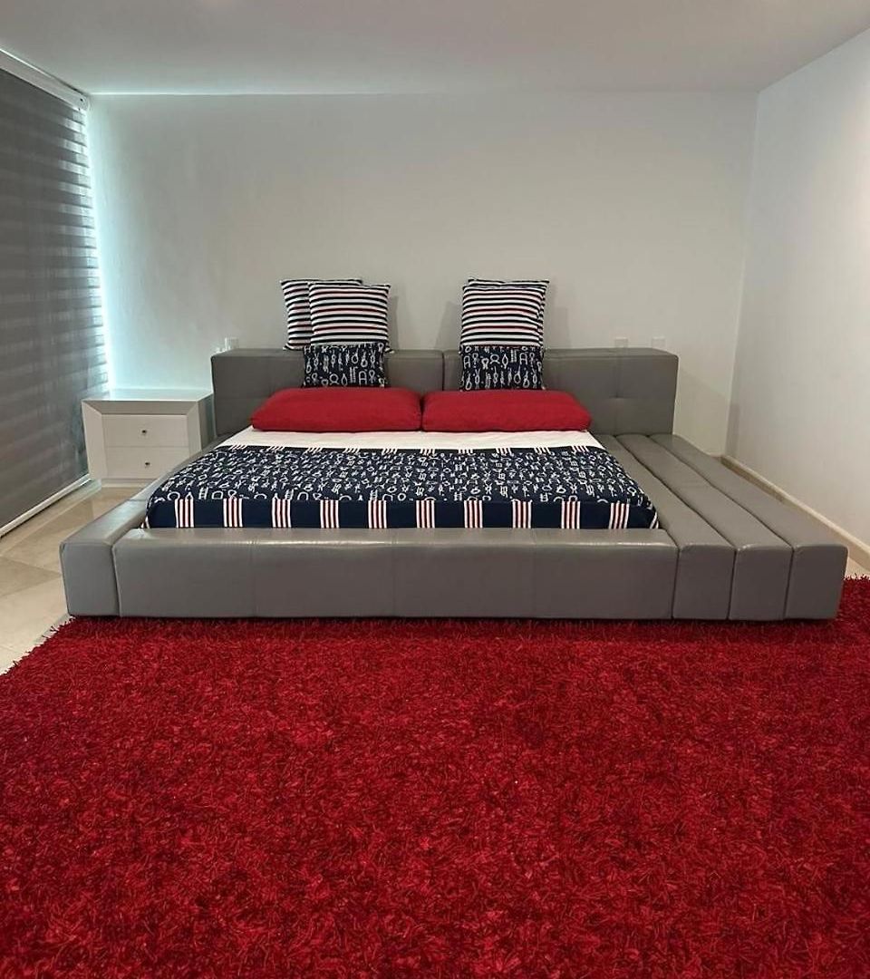 Lujoso Penthouse Duplex 403m2 Con Terraza Privada Y Vista Al Mar *