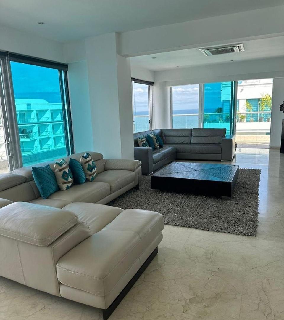 Lujoso Penthouse Duplex 403m2 Con Terraza Privada Y Vista Al Mar Apartamento Cartagena