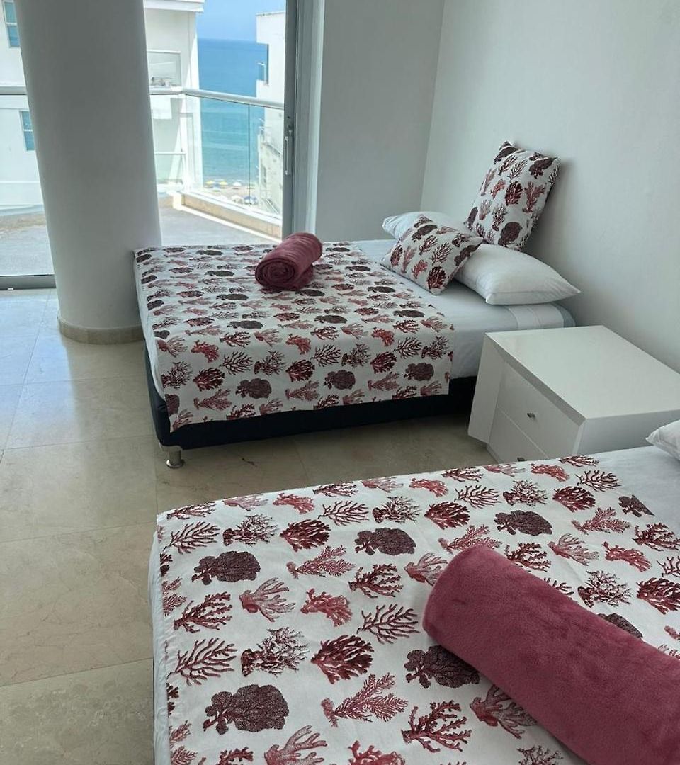 Apartamento Lujoso Penthouse Duplex 403m2 Con Terraza Privada Y Vista Al Mar *