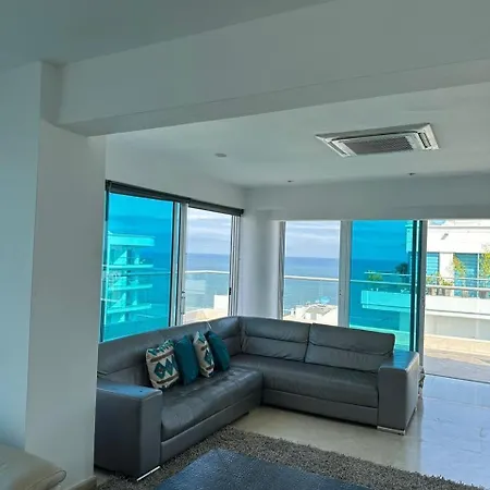 Lujoso Penthouse Duplex 403m2 Con Terraza Privada Y Vista Al Mar Cartagena