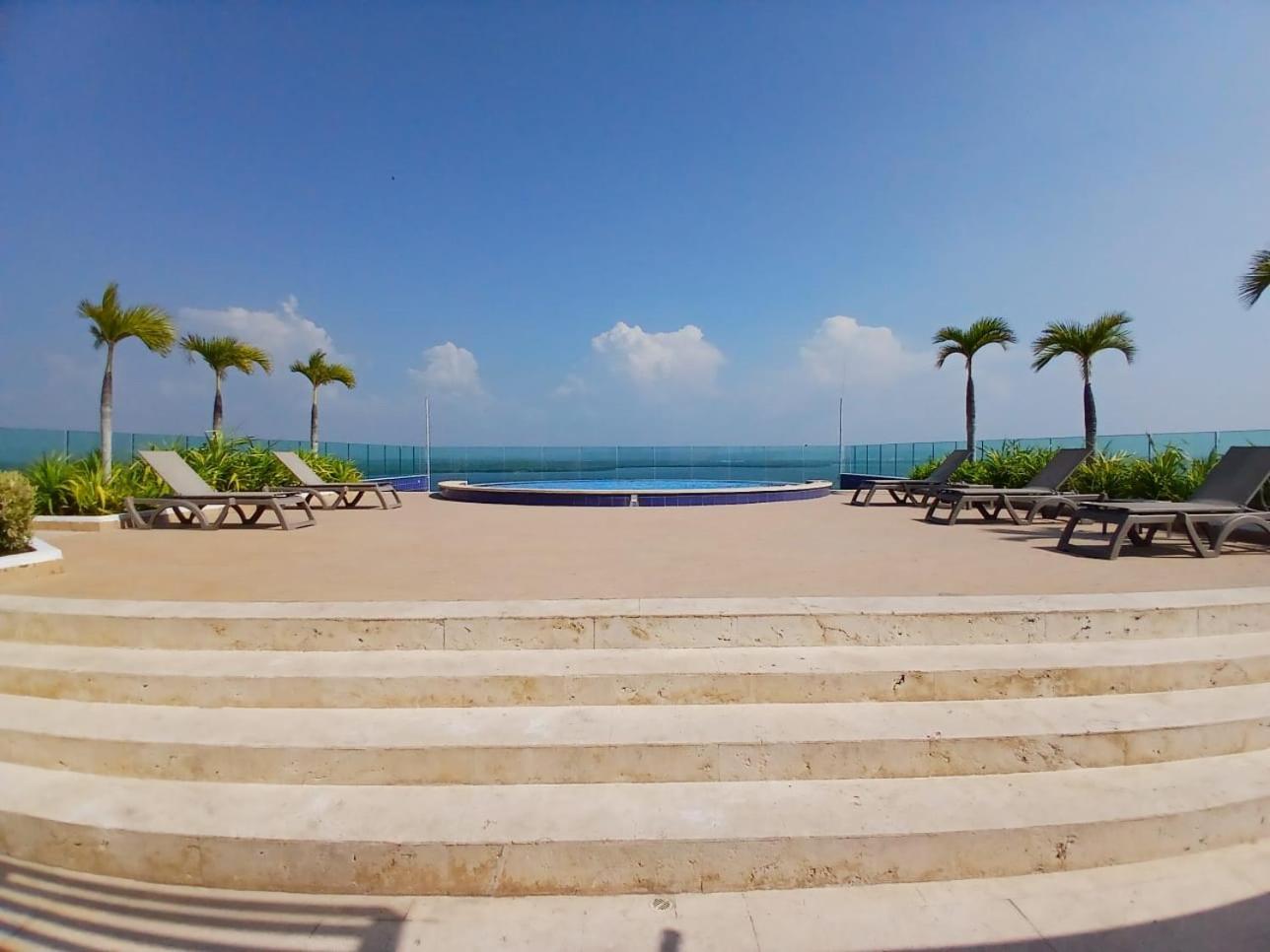 Lujoso Penthouse Duplex 403m2 Con Terraza Privada Y Vista Al Mar Apartamento