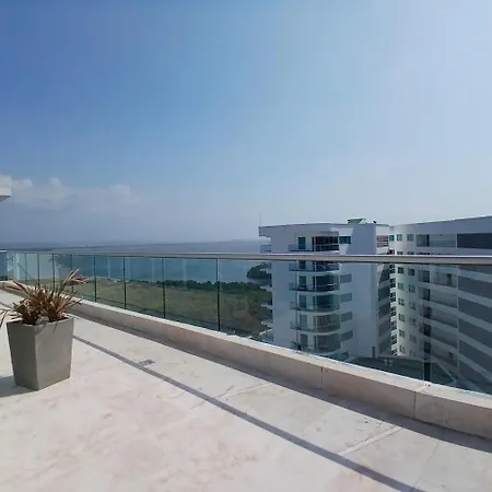 Lujoso Penthouse Duplex 403m2 Con Terraza Privada Y Vista Al Mar Apartamento